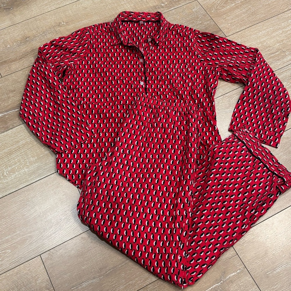 Victoria’s‎ Secret Signature Cotton Pajama Set - Red Penguin Print